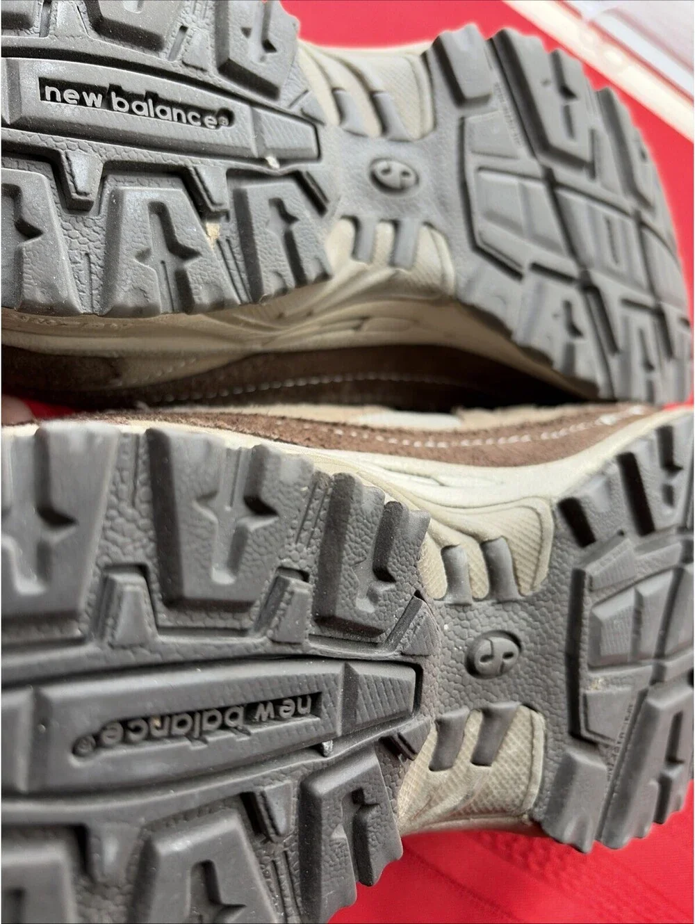 New Balance 606 Women's Size 8  Brown Hiking Trail Shoes